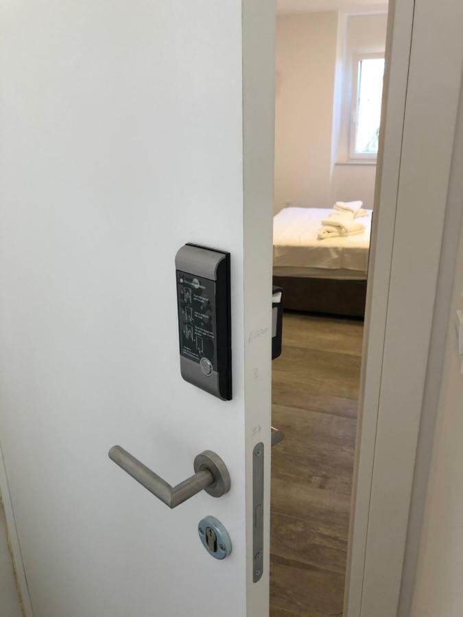 In Te Domine Speravi Volosko, Apartman