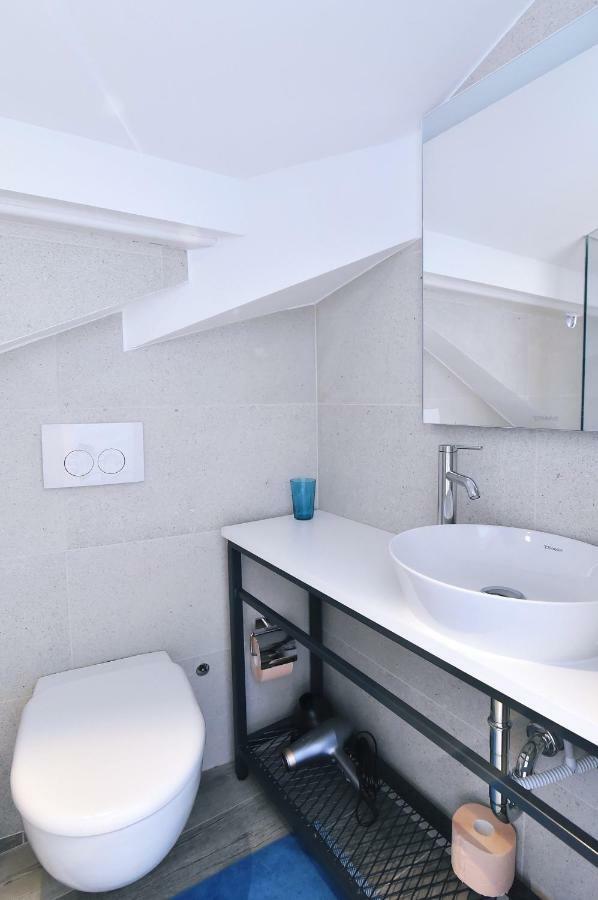 In Te Domine Speravi Volosko, Apartman *